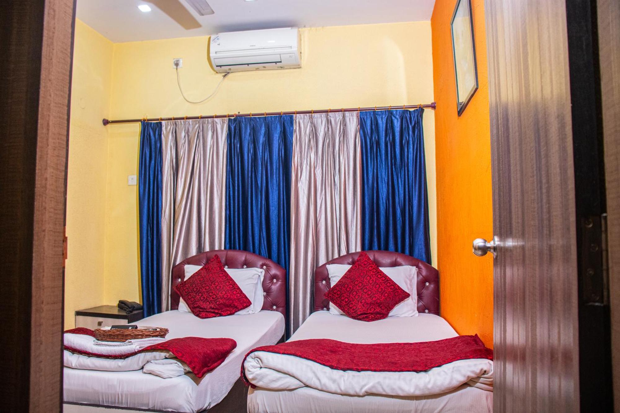 Babul Hotel Kalkutta Exterior foto