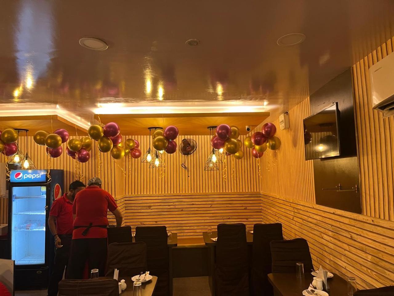 Babul Hotel Kalkutta Exterior foto