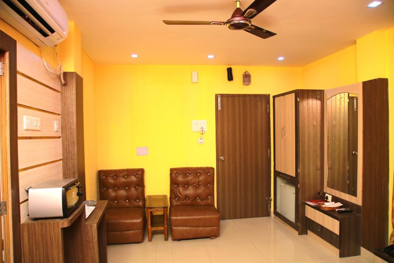 Babul Hotel Kalkutta Exterior foto