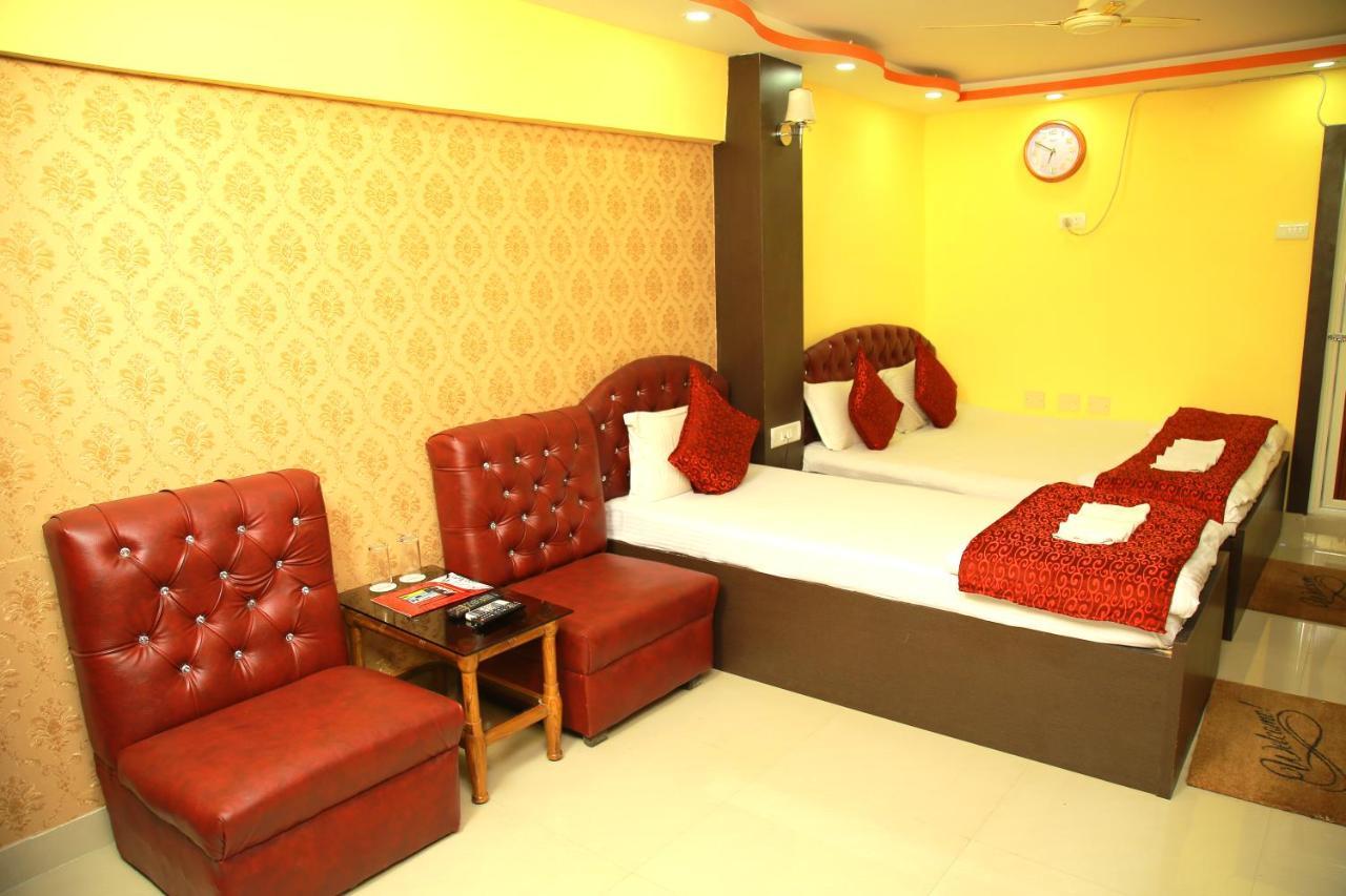 Babul Hotel Kalkutta Exterior foto