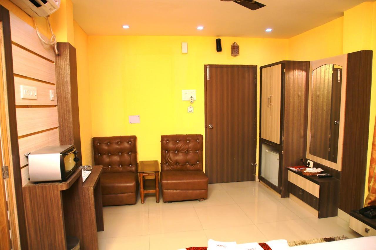 Babul Hotel Kalkutta Exterior foto